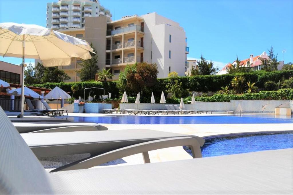 Sunny Dreams Apartment - Praia Mar ปอร์ติเมา ภายนอก รูปภาพ