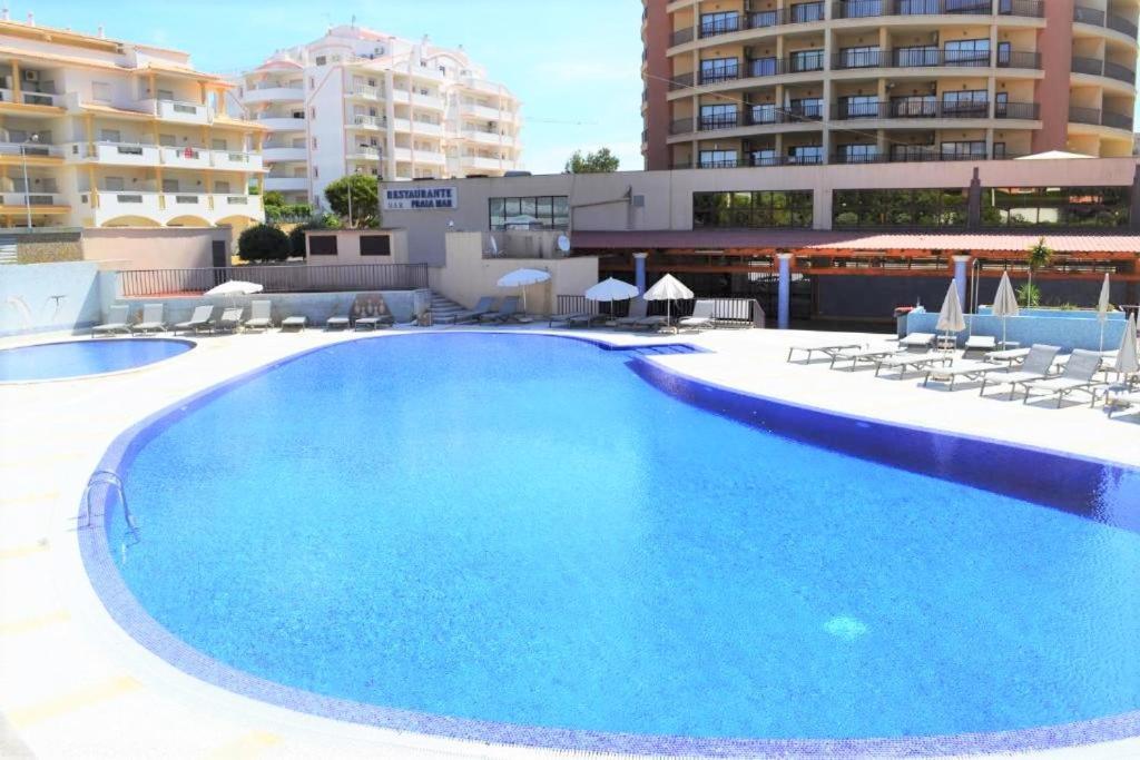 Sunny Dreams Apartment - Praia Mar ปอร์ติเมา ภายนอก รูปภาพ