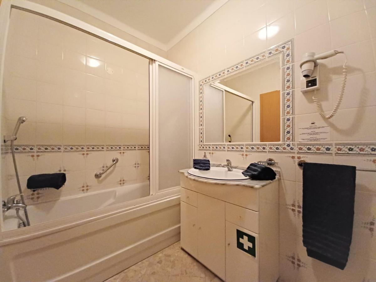 Sunny Dreams Apartment - Praia Mar ปอร์ติเมา ภายนอก รูปภาพ
