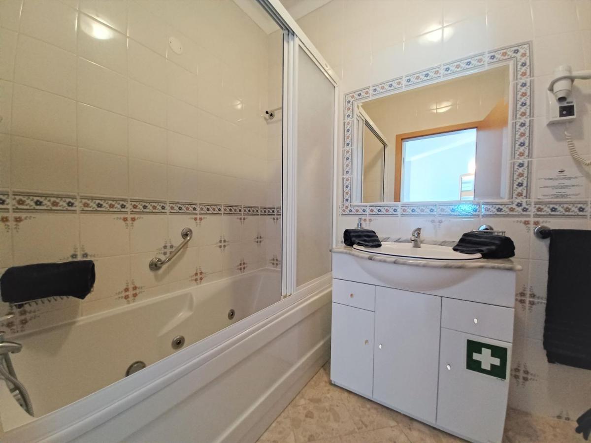 Sunny Dreams Apartment - Praia Mar ปอร์ติเมา ภายนอก รูปภาพ