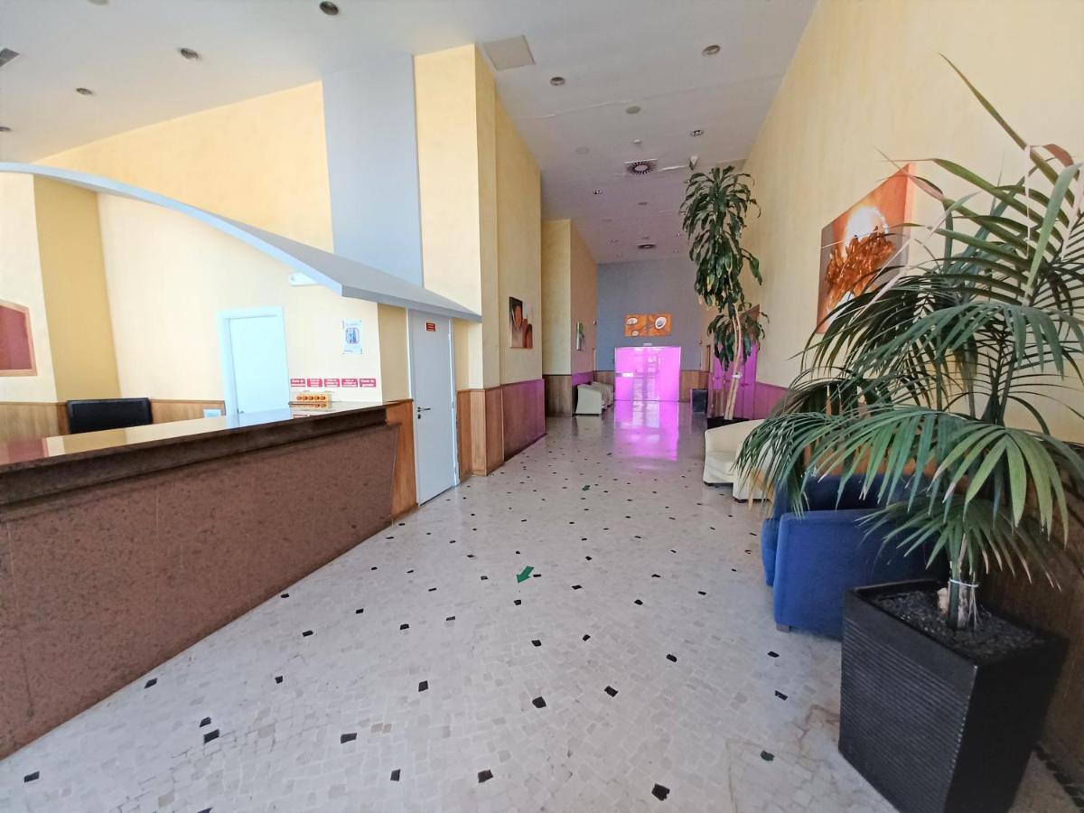 Sunny Dreams Apartment - Praia Mar ปอร์ติเมา ภายนอก รูปภาพ